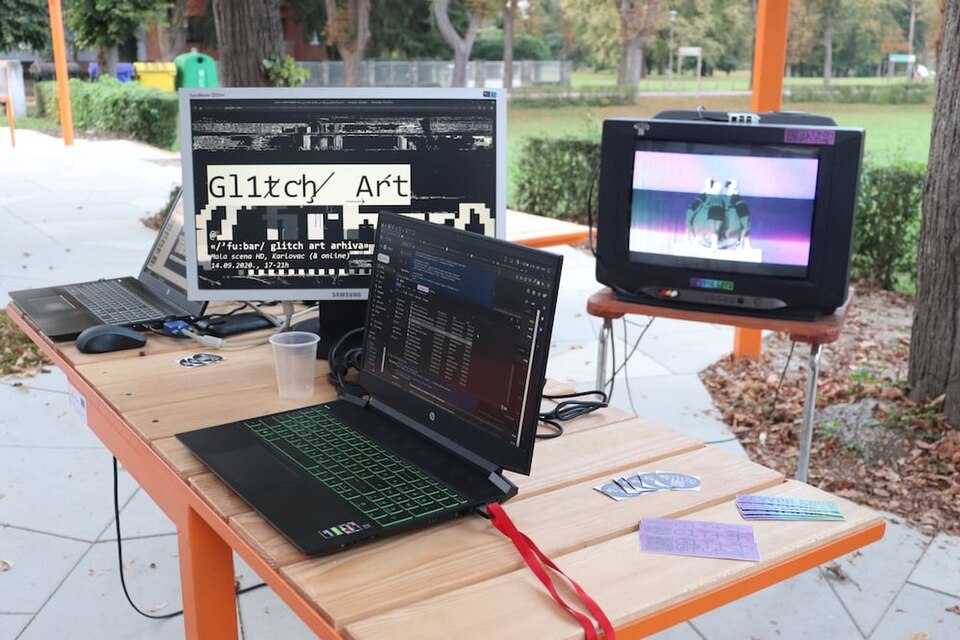 Glitch art workshop organized by Platform C in partnership with KA - Matrix - Association for Social Development in Karlovac's Mala Scena HD, as part of Clubture-HR program